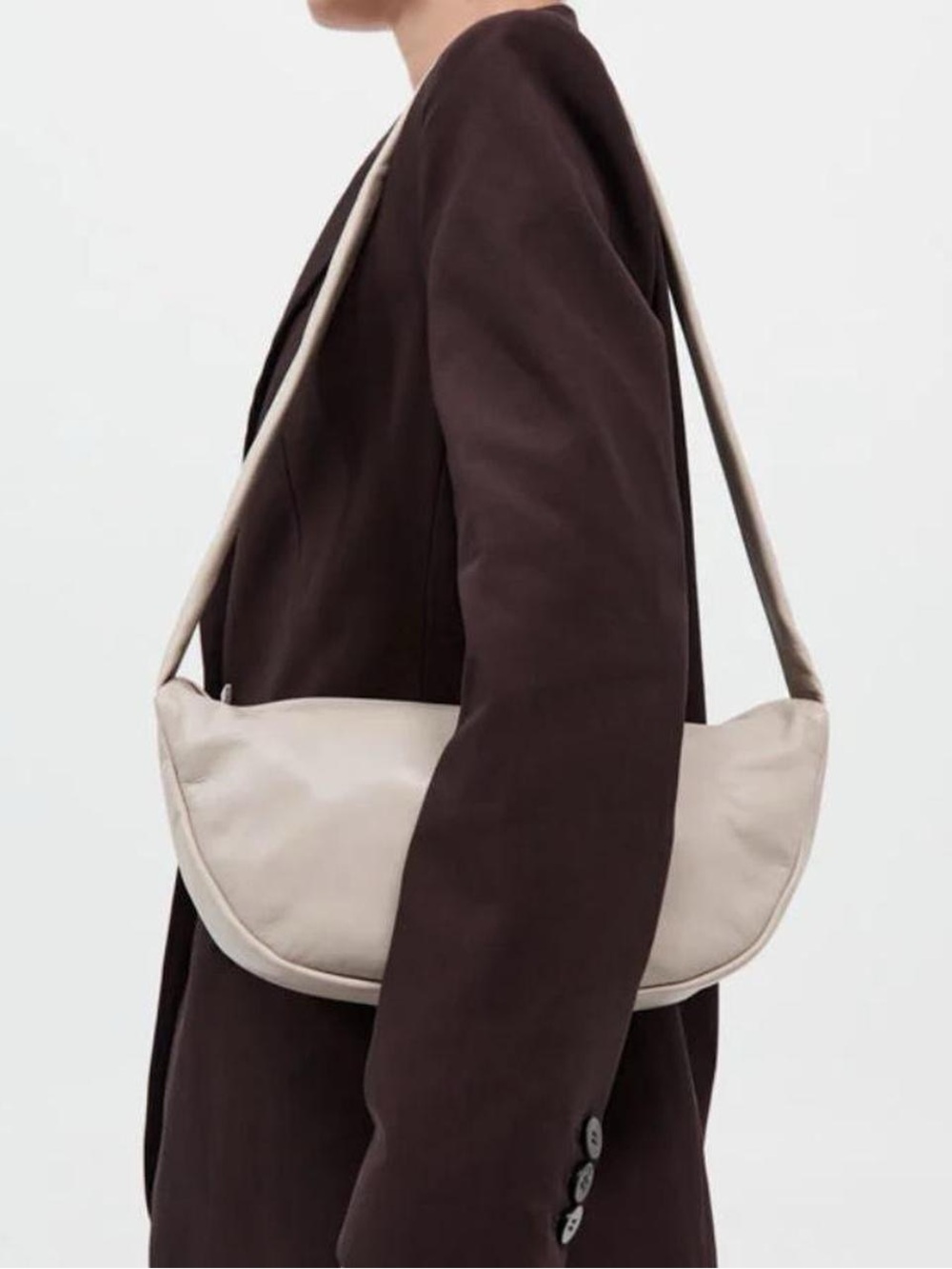 St. Agni Soft Crescent Bag – Creme | NWT  - Minimal Crescent Bag Light Beige